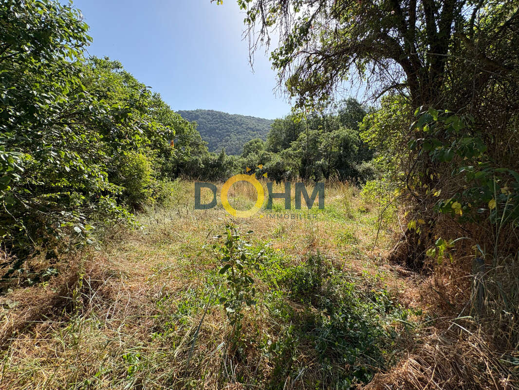 Ensemble immobilier à rénover avec partie habitable et terrain non attenant - photo 15