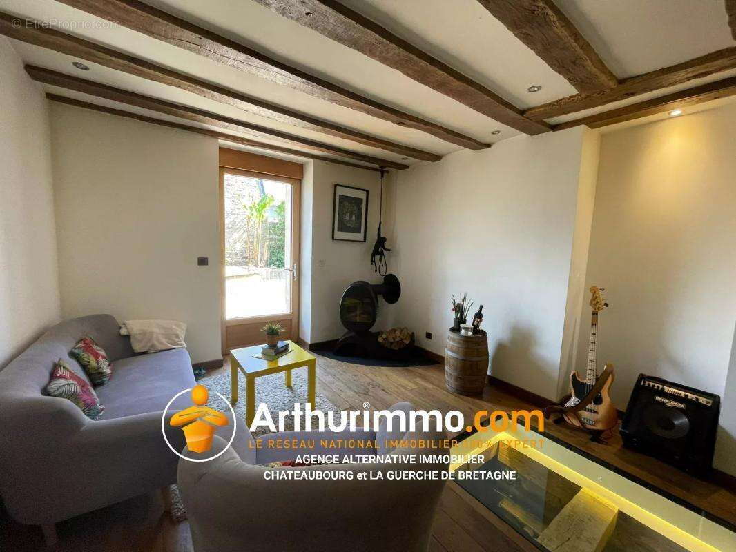 Maison à LA GUERCHE-DE-BRETAGNE