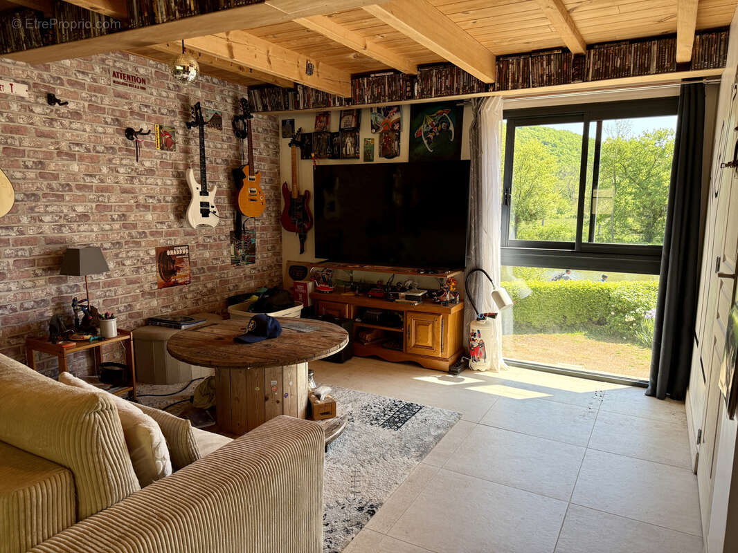 Maison à CHEVROCHES