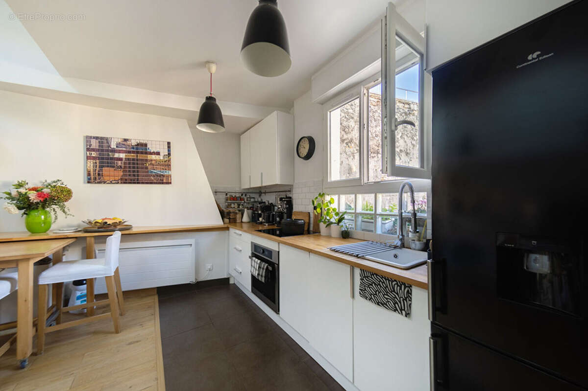 Appartement à PARIS-12E