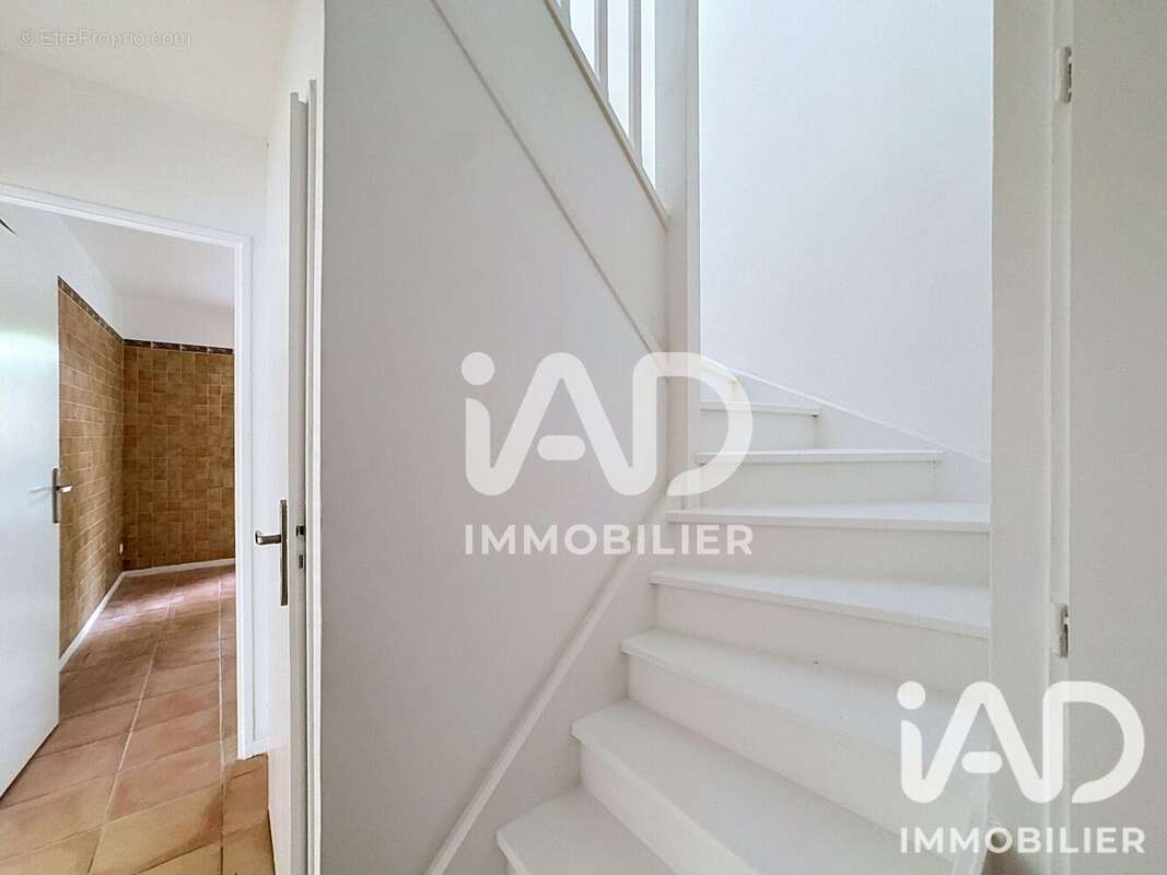 Photo 4 - Maison à CORBEIL-ESSONNES
