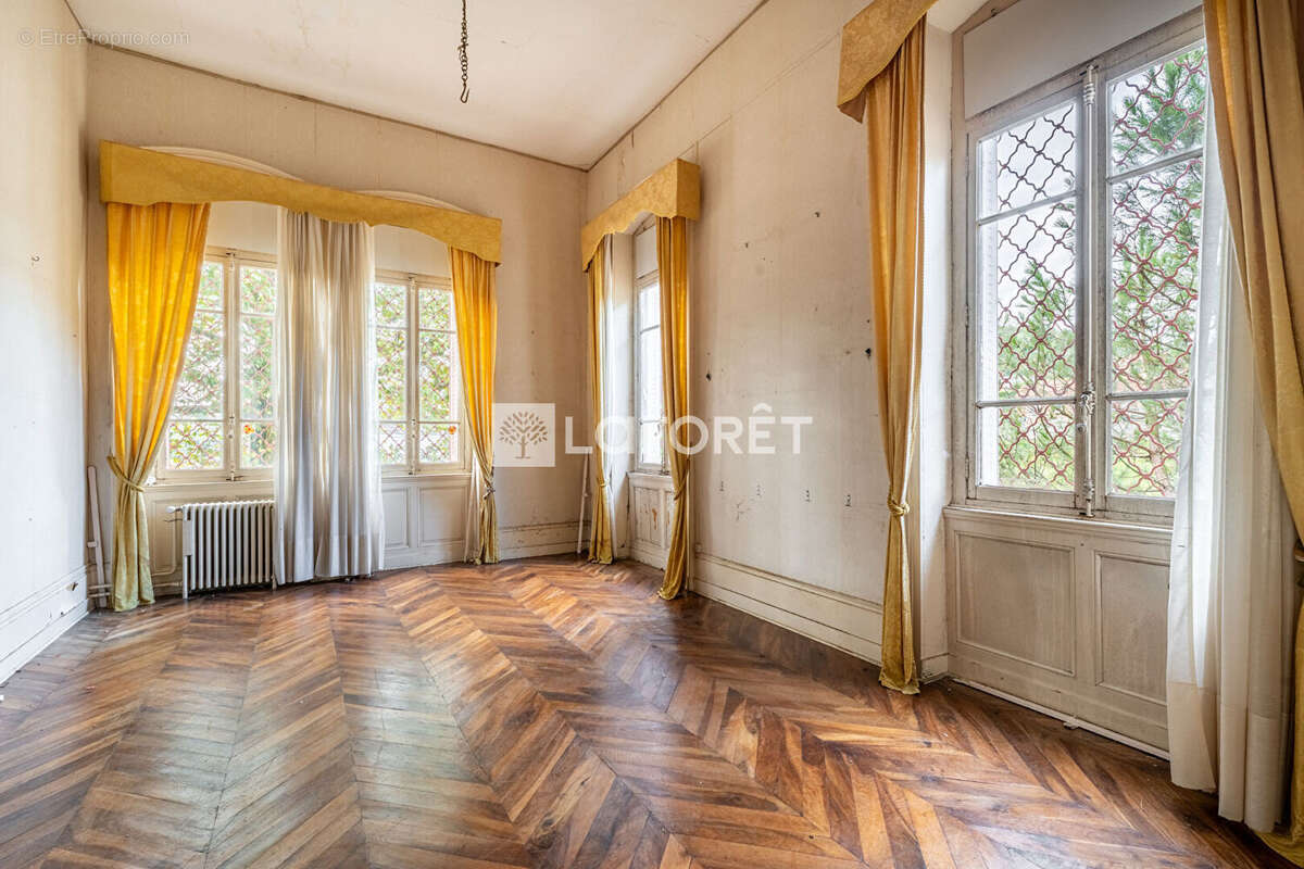 Commerce à BELLEVILLE