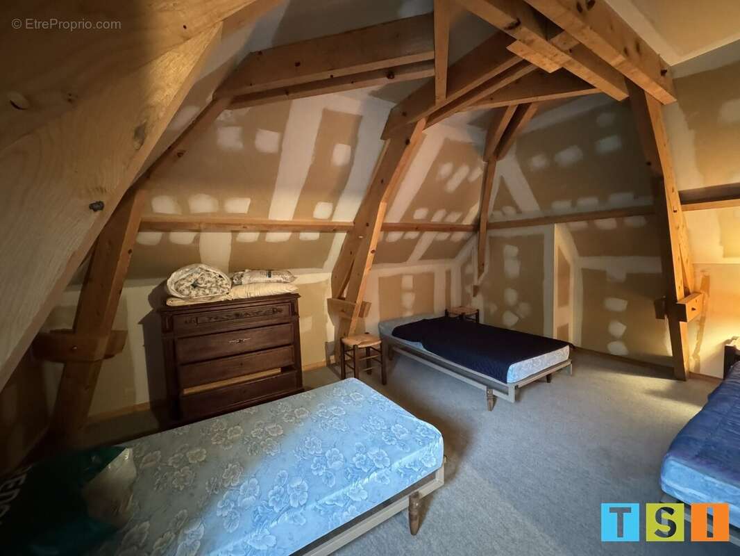 Maison à JUZET-D'IZAUT