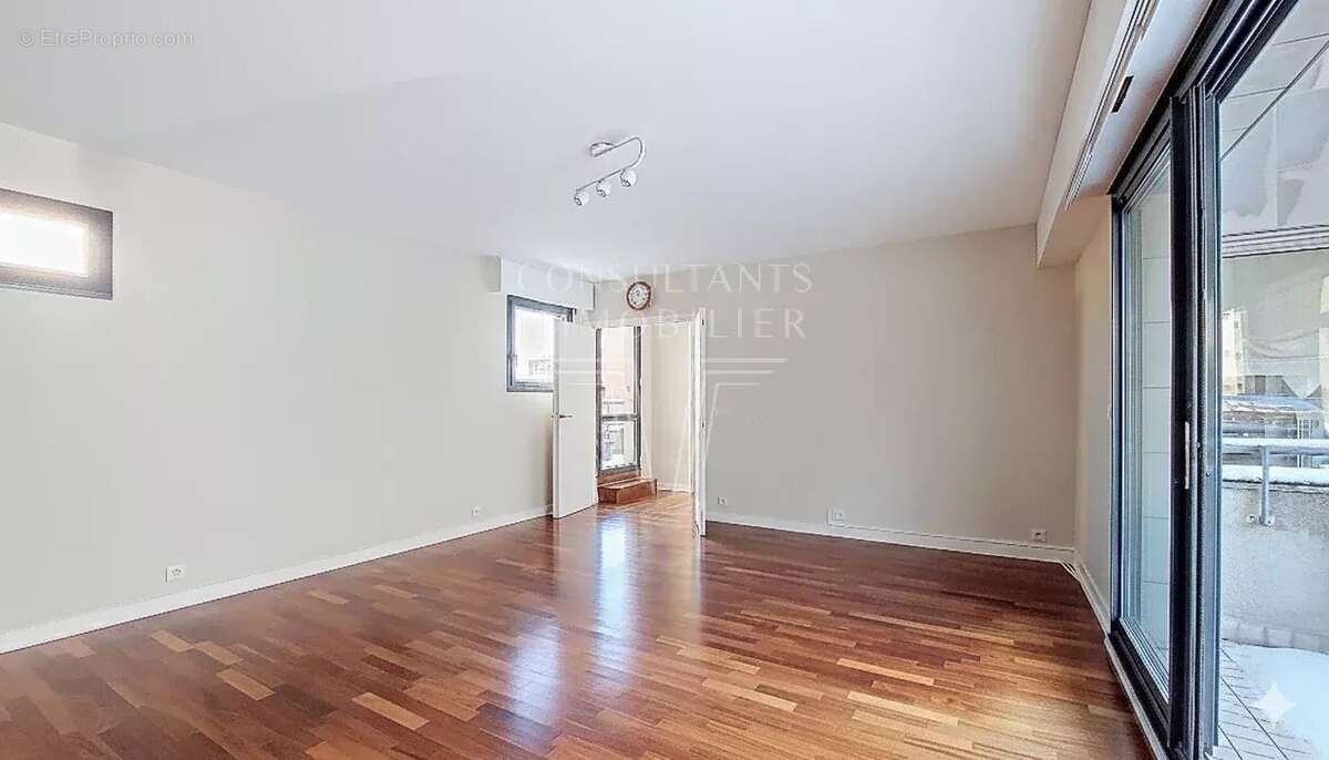 Appartement à BOULOGNE-BILLANCOURT