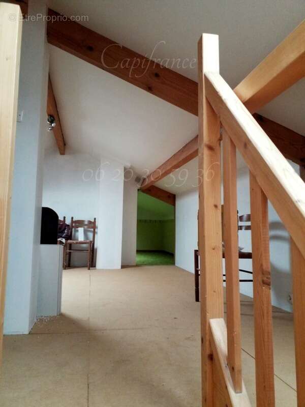 Maison à COURCELLES-SUR-SEINE