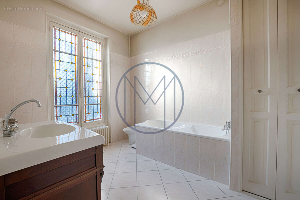 Maison à VERSAILLES