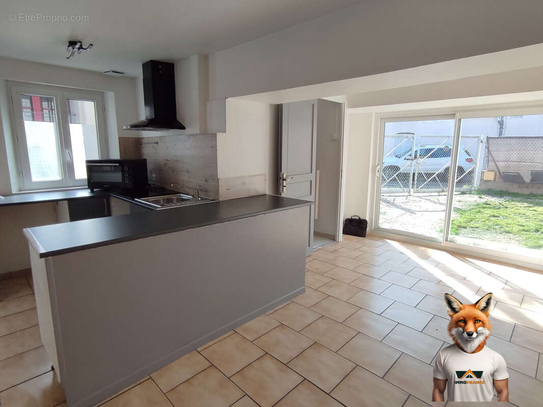 Maison à PONT-SUR-SEINE