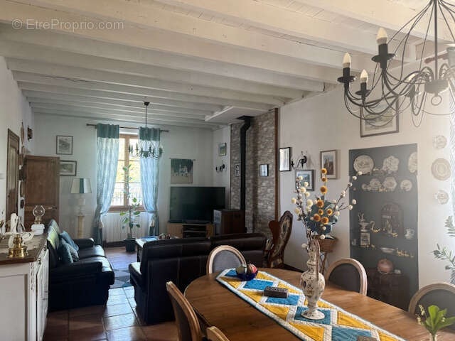 Maison à BEAUCHALOT