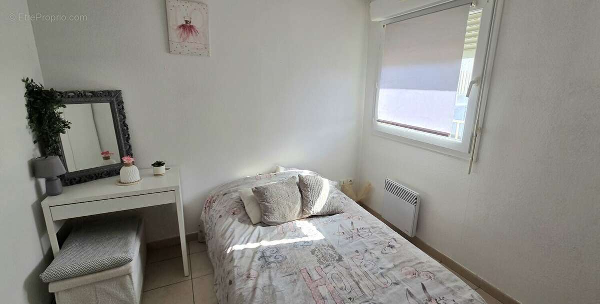 Frontignan - appartement type 2 avec terrasse - photo 4