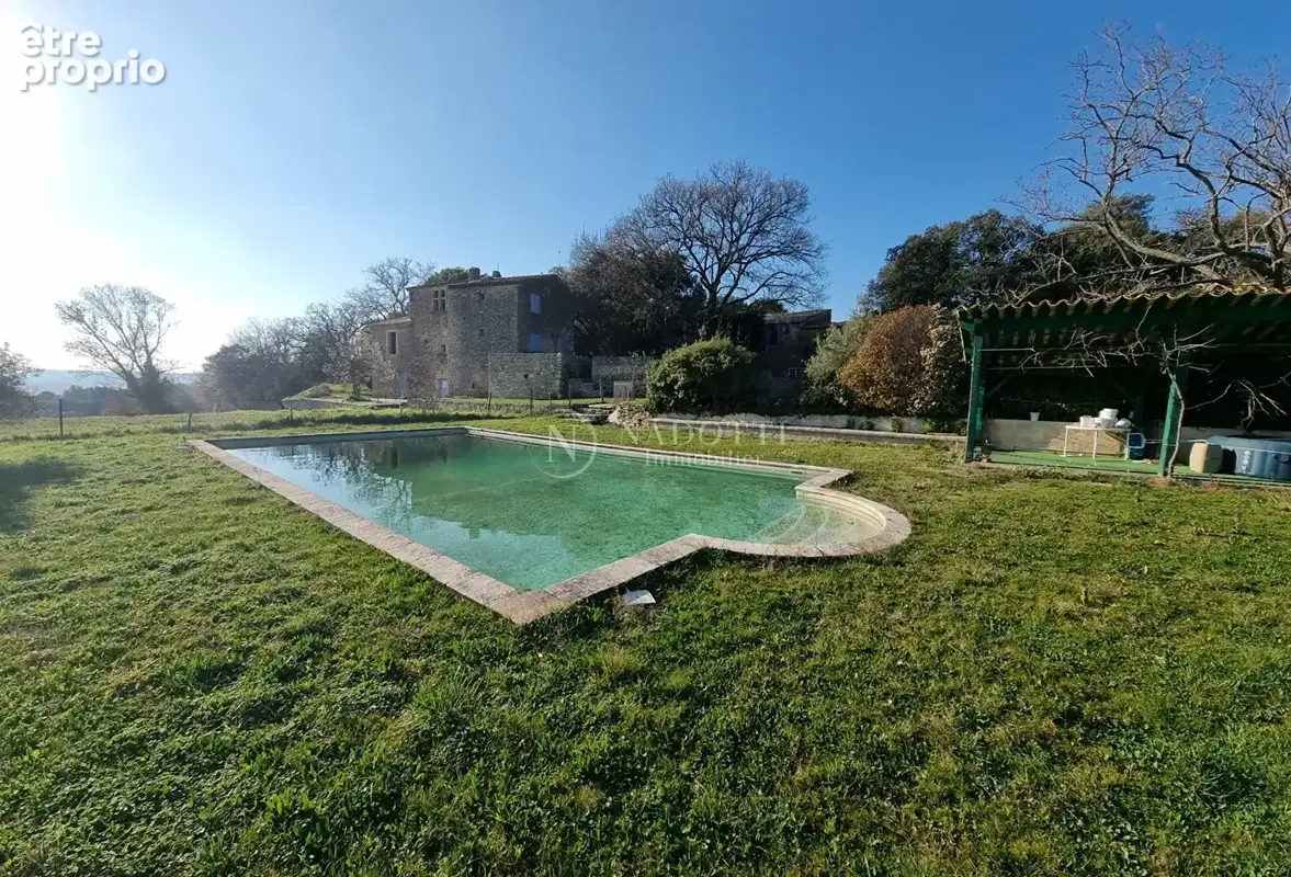 Bâtisse en pierres du XVIe siècle - Vue imprenable sur la Sainte Victoire - photo 3