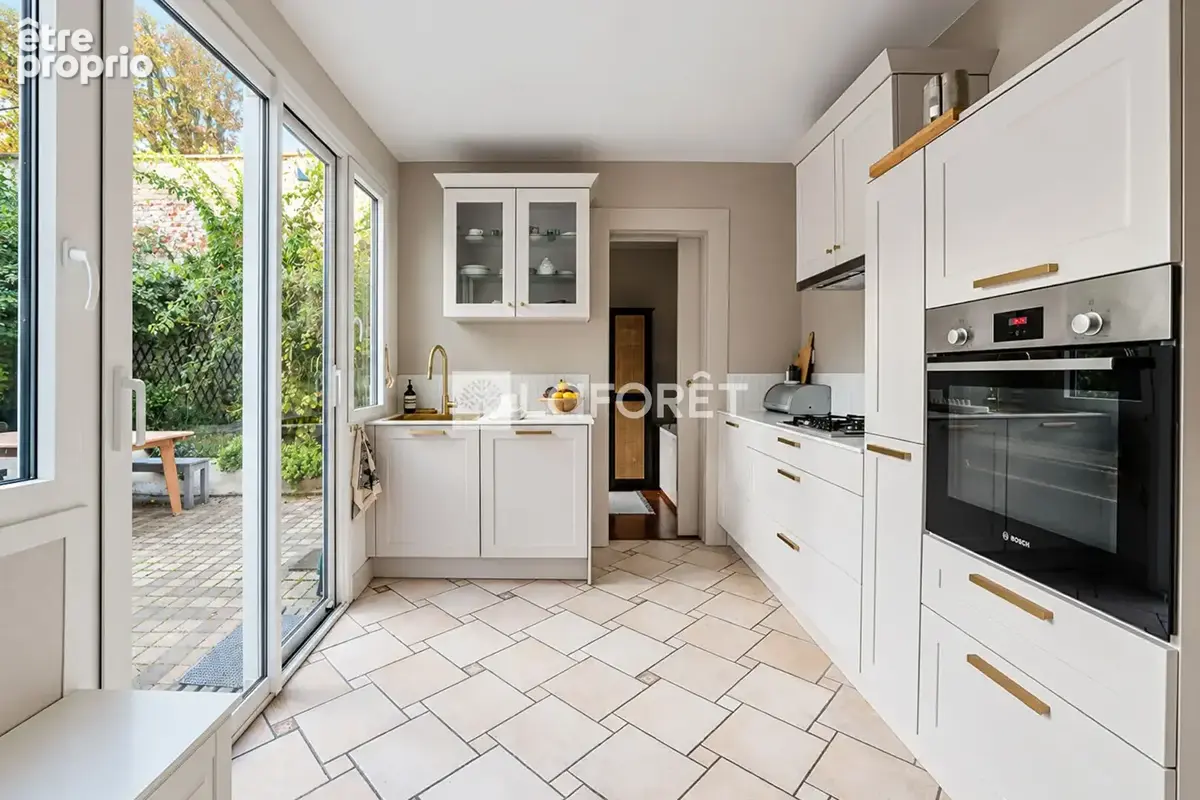 Maison bourgeoise de caractère - DOUAI centre - photo 5
