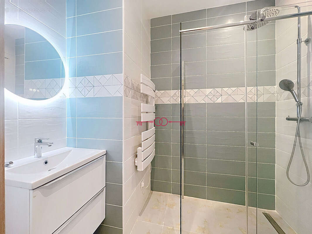 Maison à CAUROY-LES-HERMONVILLE