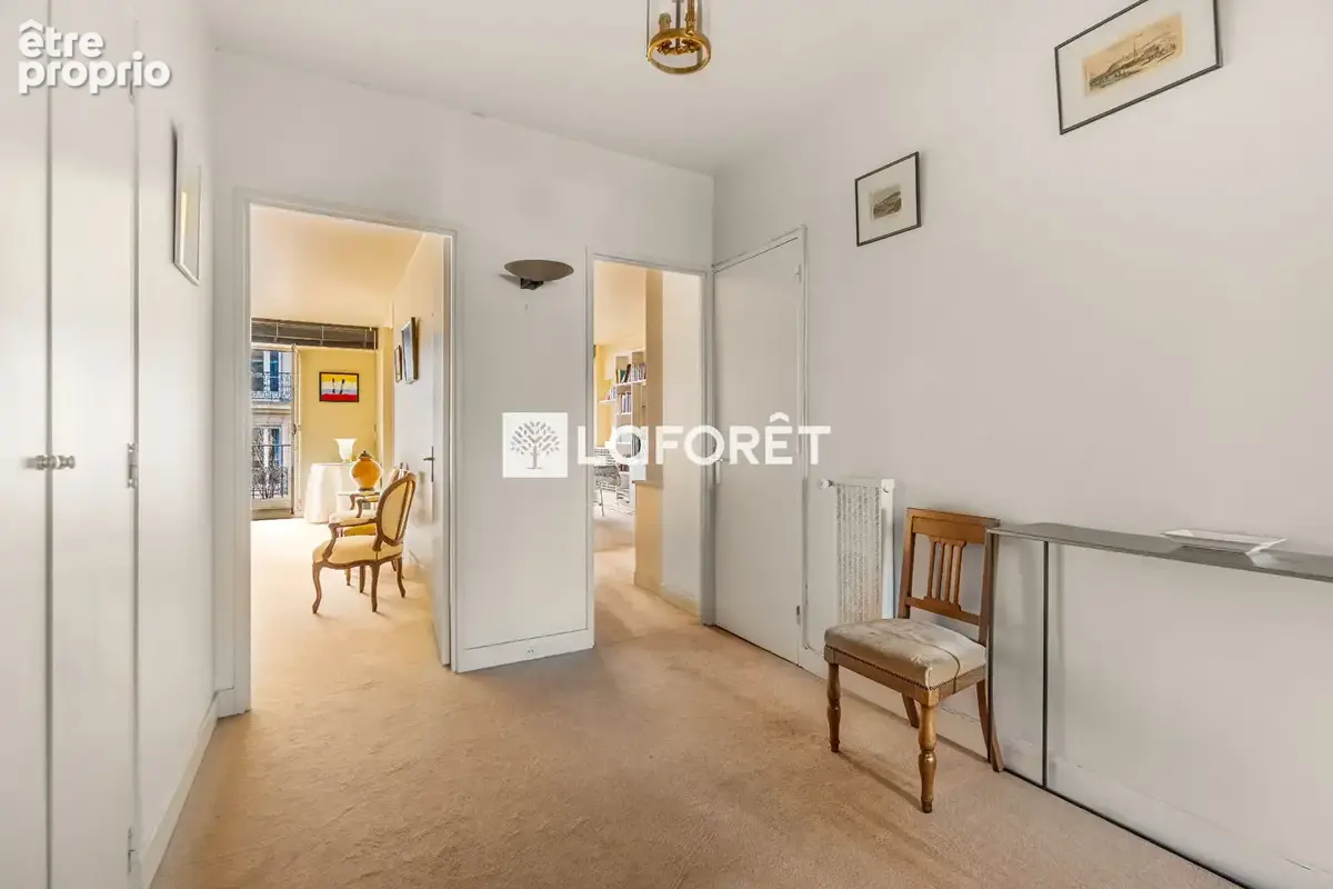 Localisation - etage eleve - balcons - photo 9