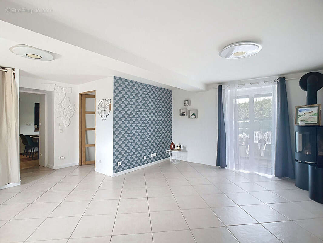 Maison à BELLEVILLE