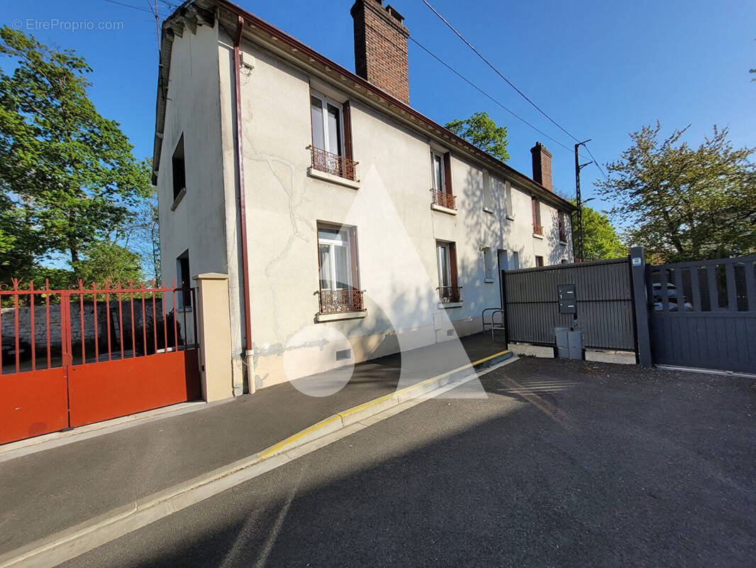 Appartement à BEAUMONT-SUR-OISE