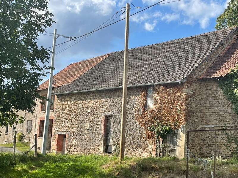Maison à NAILLAT