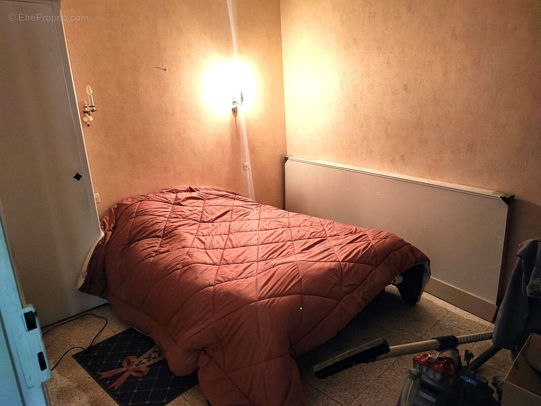 Maison à LA REDORTE