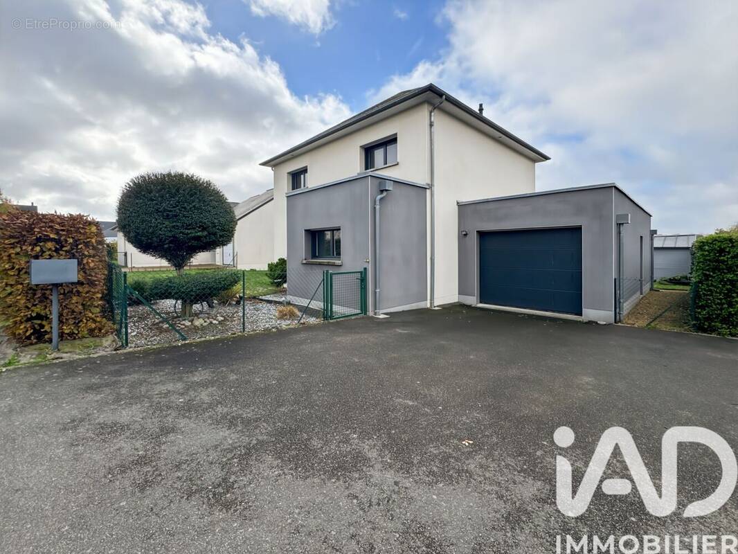 Photo 1 - Maison à BONCHAMP-LES-LAVAL