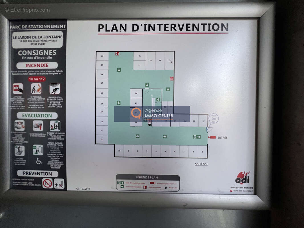Parking à CUERS