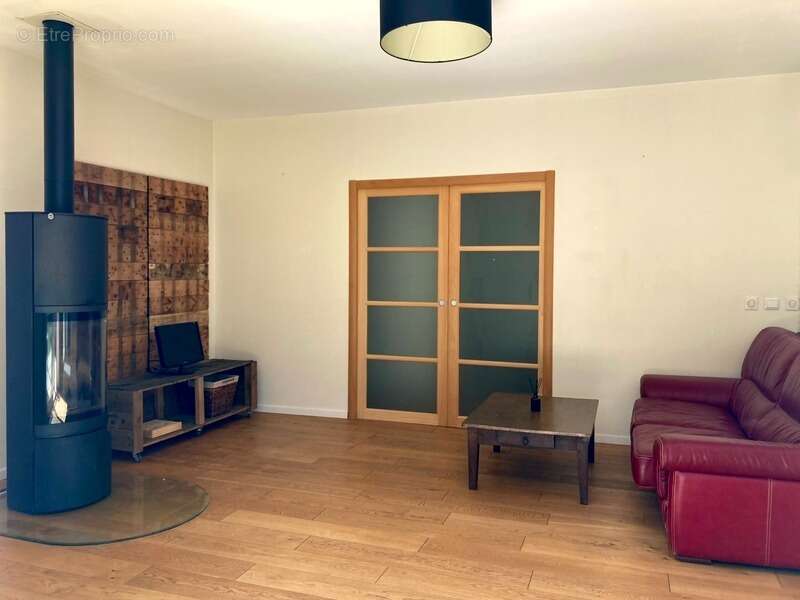Maison 5 pièces à vendre avec STUDIO indépendant - En pleine nature (hors lotissement) VACQUIERES (34) - - photo 9