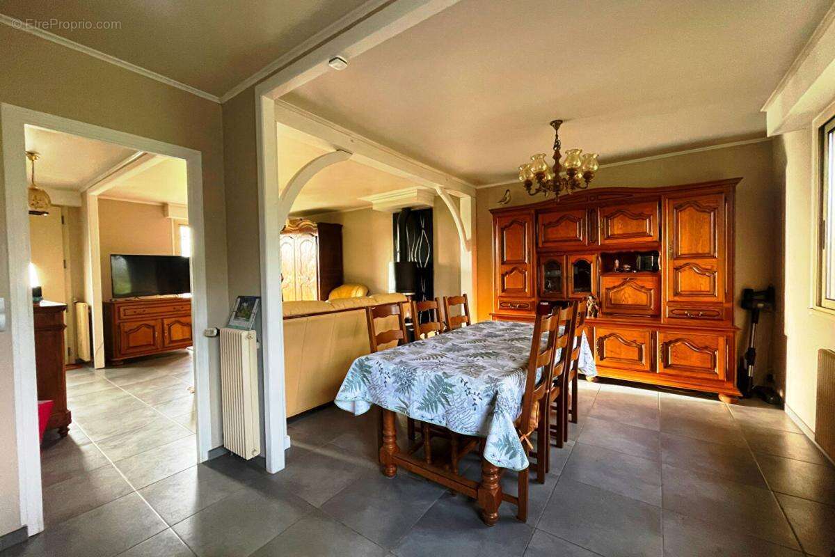 Maison à ROMILLE