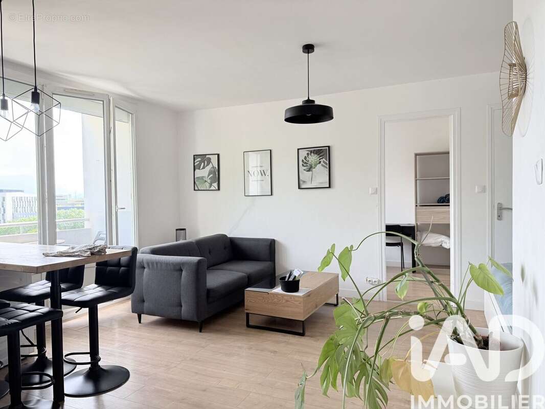 Photo 2 - Appartement à SAINT-MARTIN-LE-VINOUX