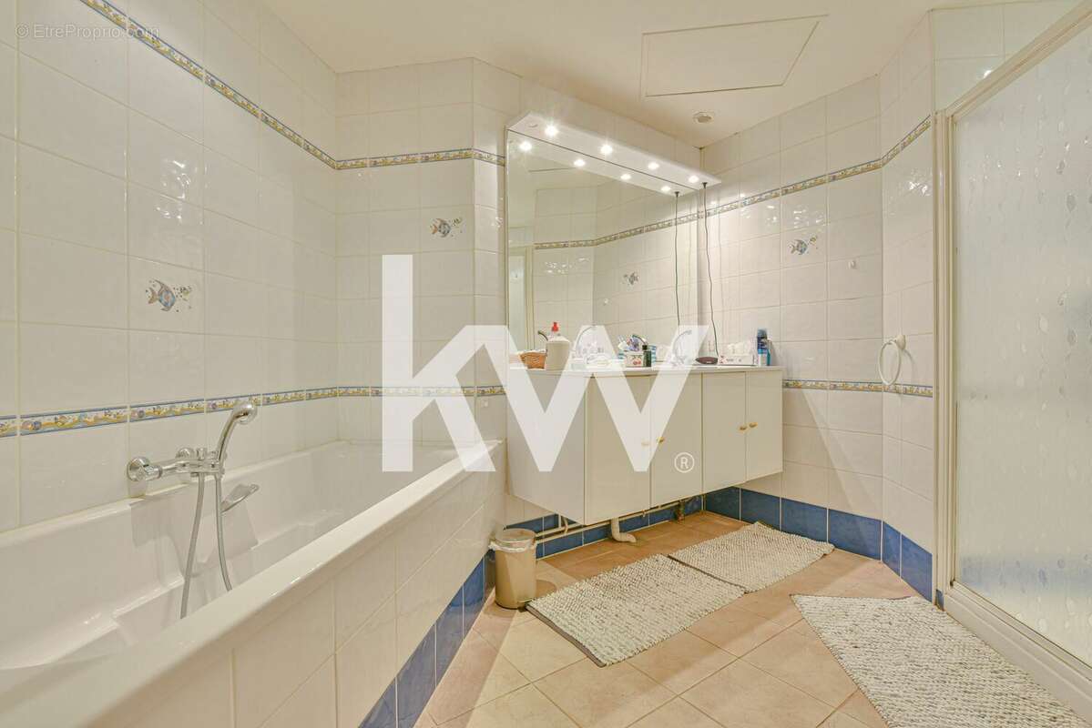 Maison à BUSSIERE-GALANT