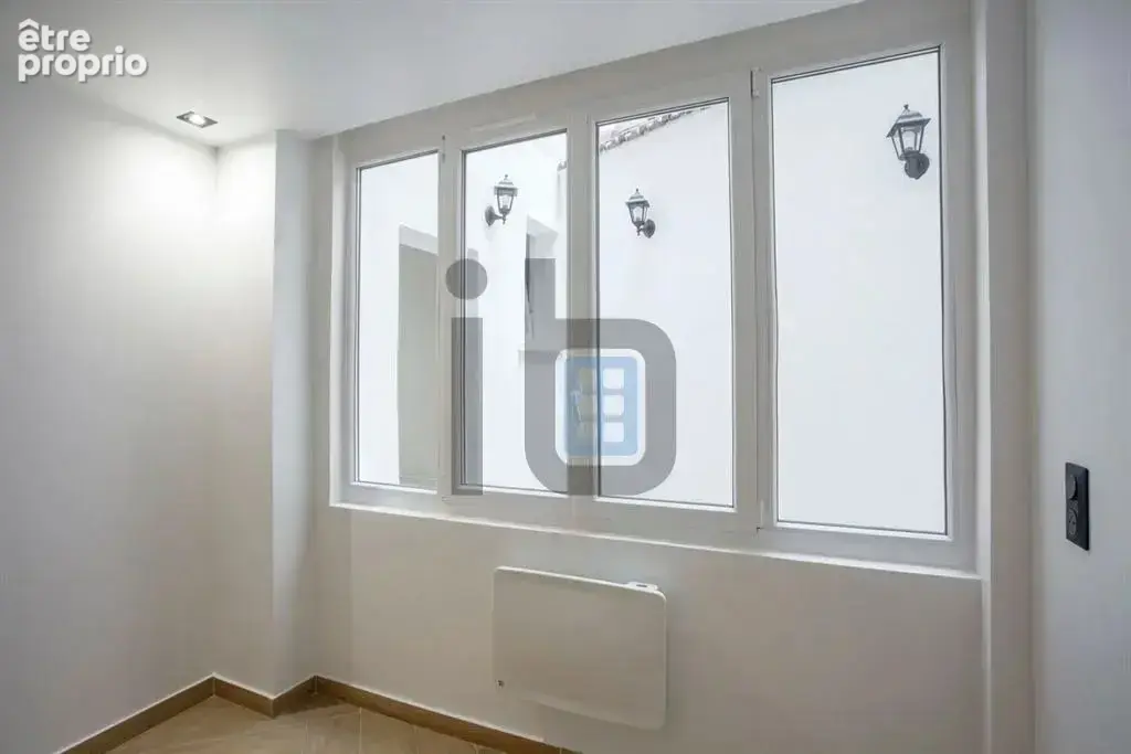 Commerce 87 m² à vendre à Paris-12e (75012) - photo 2