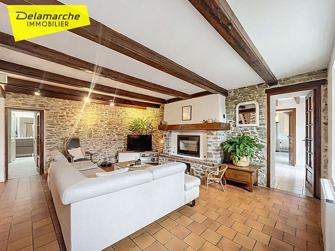 Maison à LINGREVILLE