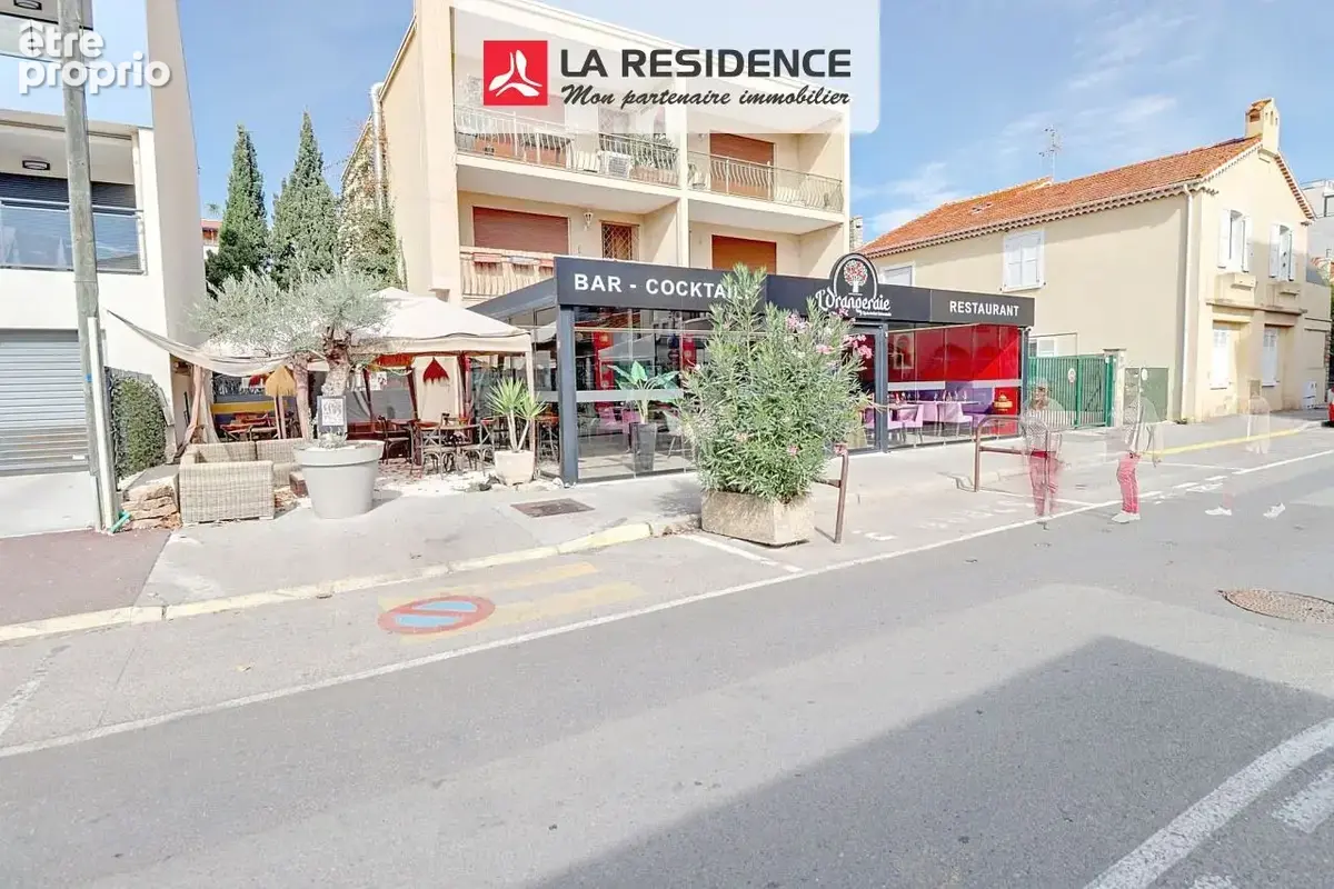 Commerce à FREJUS