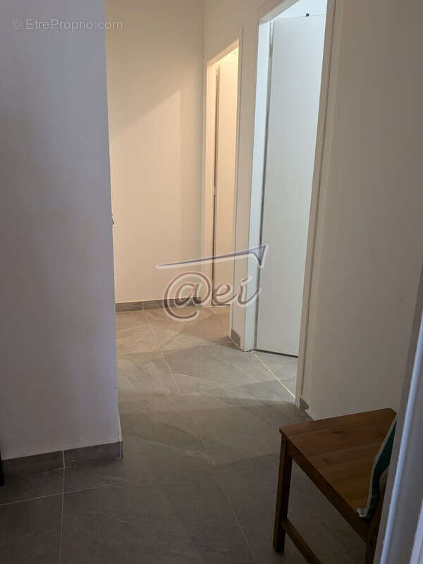 Appartement à SAINT-MAXIMIN-LA-SAINTE-BAUME