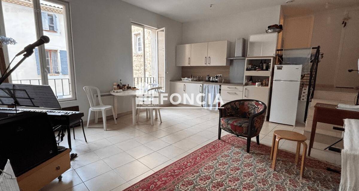 Appartement à PERTUIS