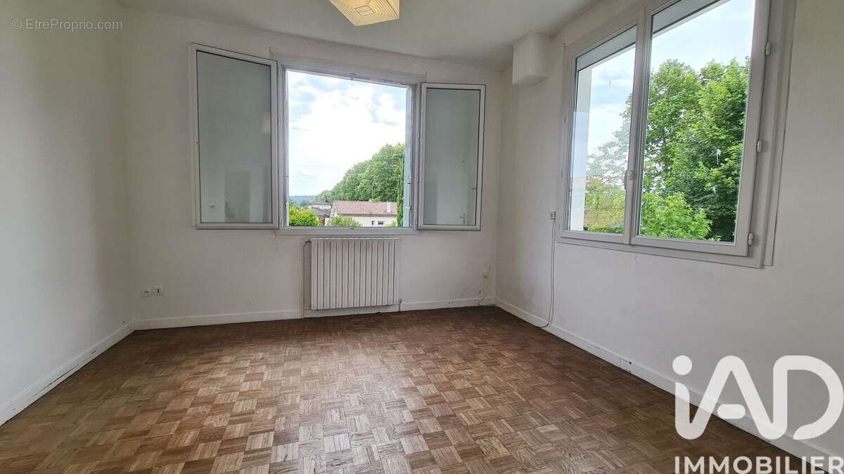 Photo 5 - Maison à BRESSOLS