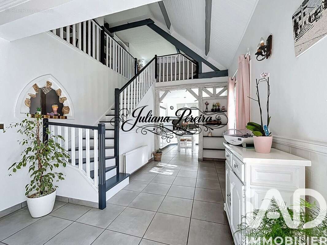 Photo 5 - Maison à MANTES-LA-VILLE