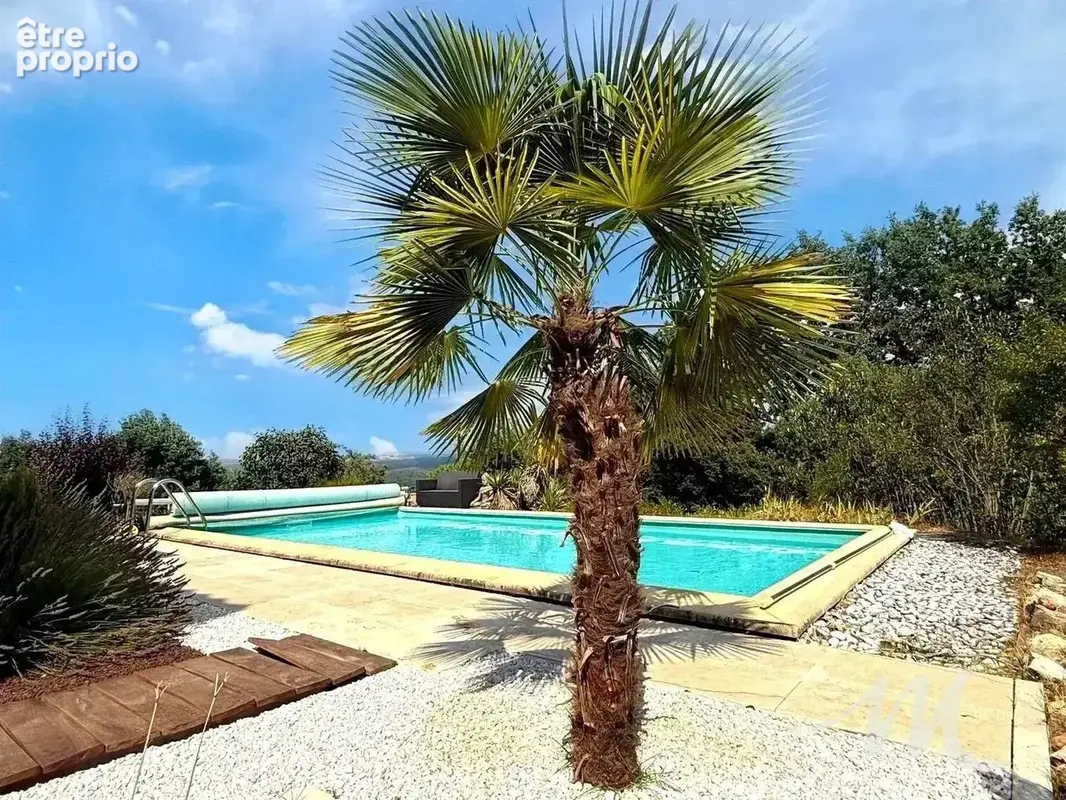Villa 4 Chambres avec Piscine et Garage à Montmeyan (83670) - photo 3