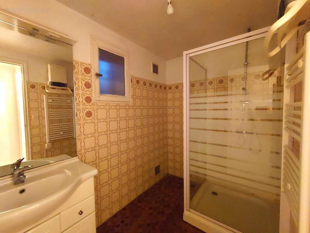 Maison 92 m² à Saint-Vincent-Rive-D'olt  - photo 8