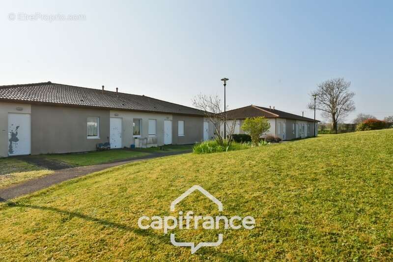 Maison à vendre 3 pièces LE CHATELET (18) - photo 5