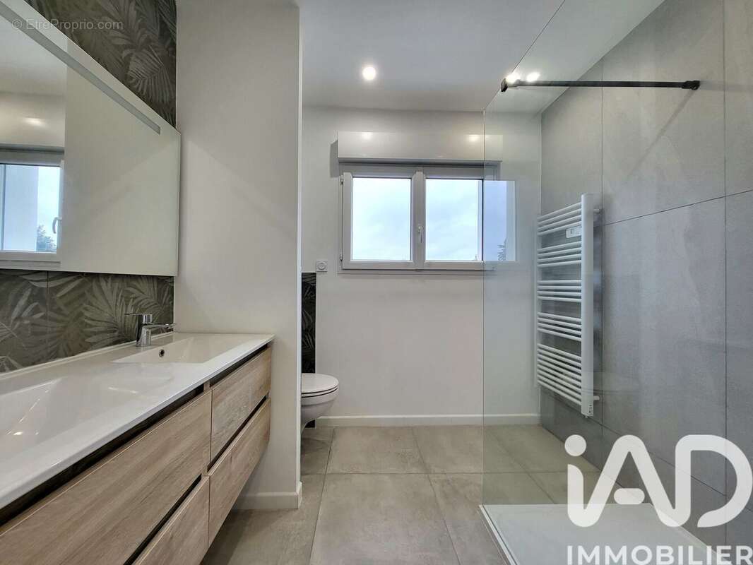 Maison 95 m² à Chatellerault  - photo 5