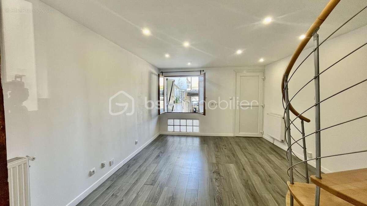 Maison à ROSNY-SOUS-BOIS