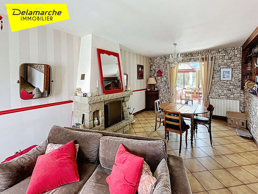 Maison à SAINT-AUBIN-DES-PREAUX