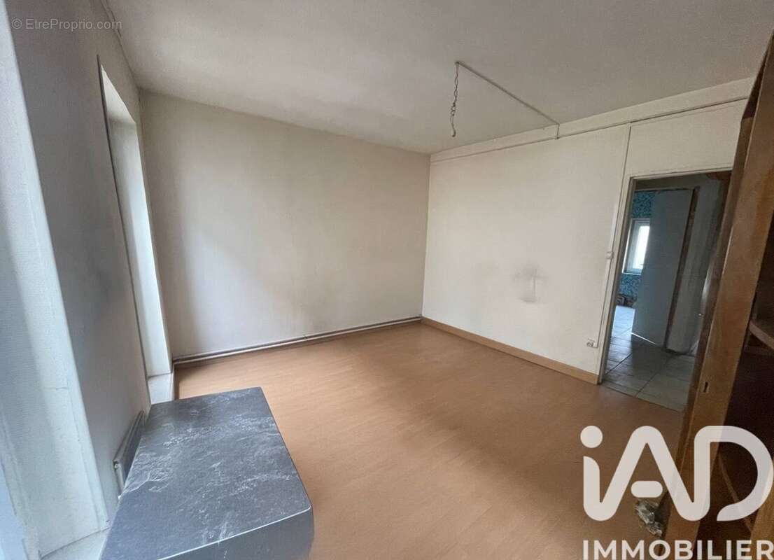 Photo 8 - Appartement à CHATEAU-THIERRY