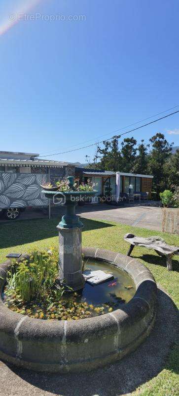 Maison à SAINT-DENIS