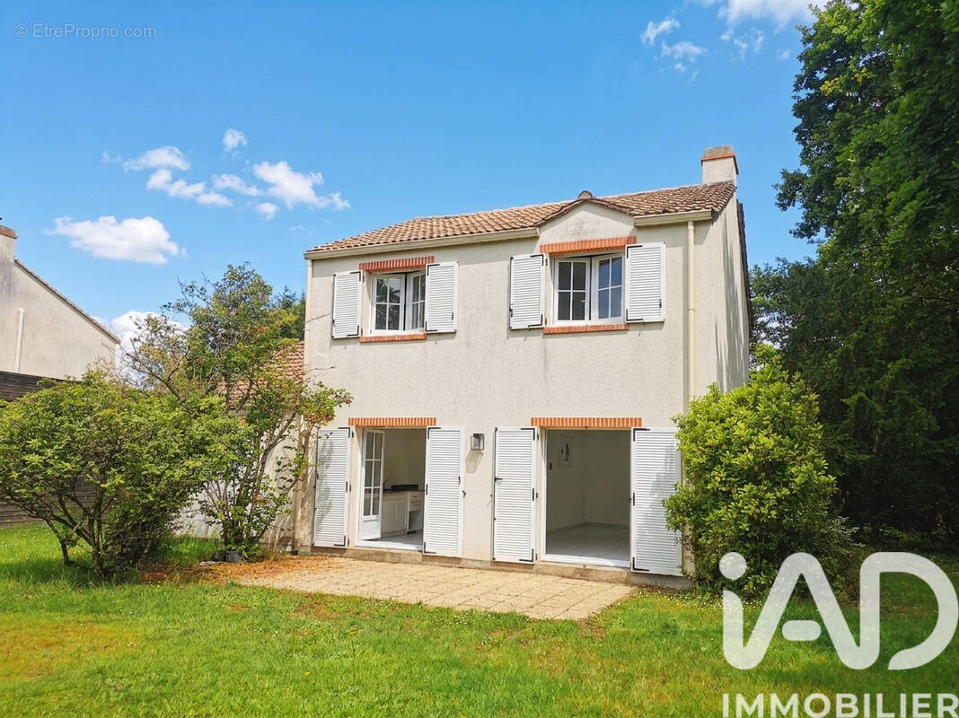 Photo 1 - Maison à BASSE-GOULAINE