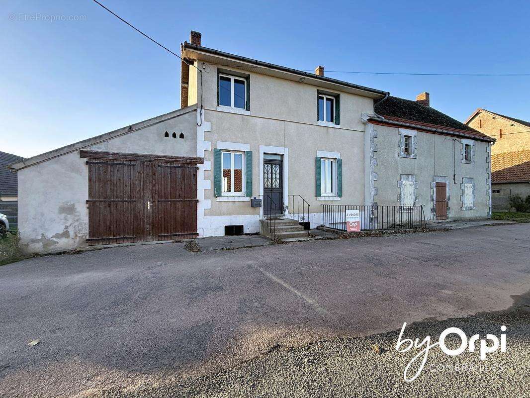 Maison à ARS-LES-FAVETS