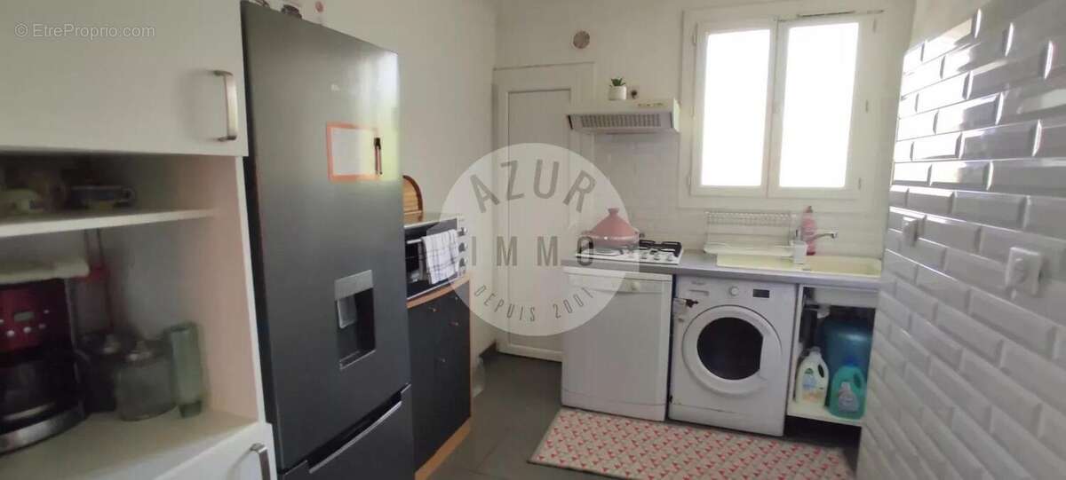 Appartement à SAINT-MAXIMIN-LA-SAINTE-BAUME