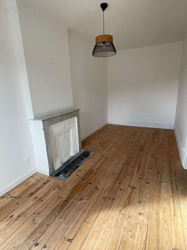 Appartement à LA TERRASSE-SUR-DORLAY