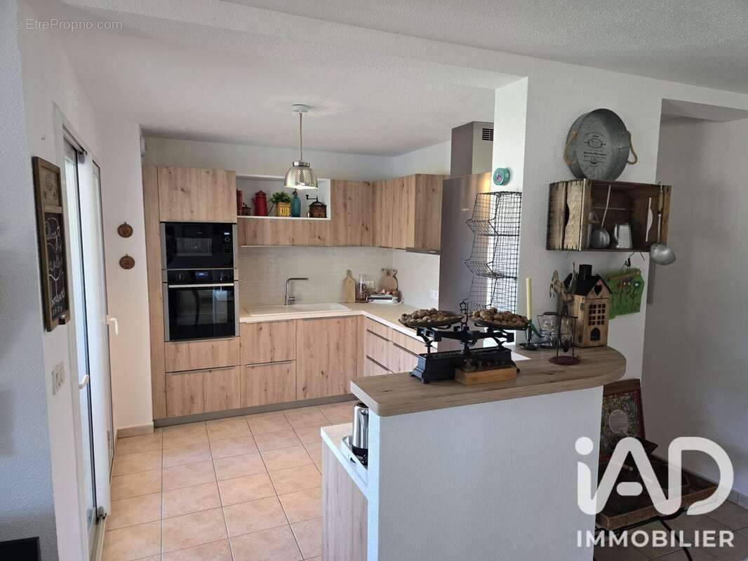Appartement 77 m² à Chorges  - photo 2