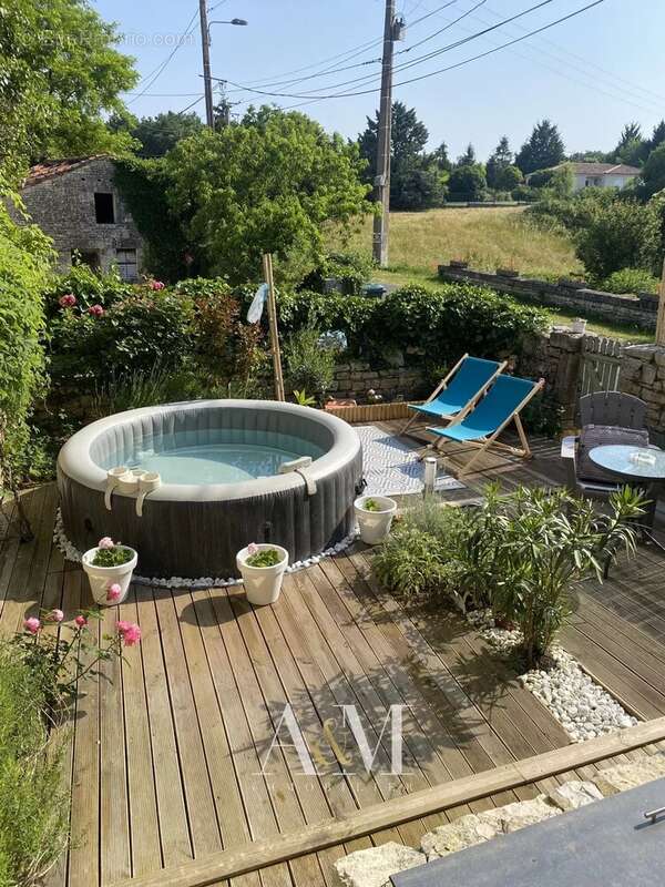 Maison à MAINE-DE-BOIXE