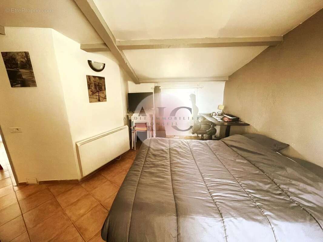 Appartement à FAYENCE