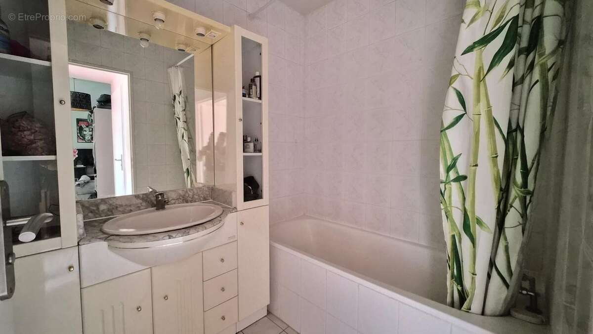 Appartement à ARPAJON